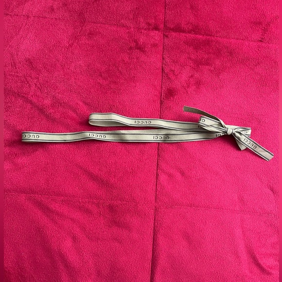 Gucci Ribbon - Picture 3 of 5